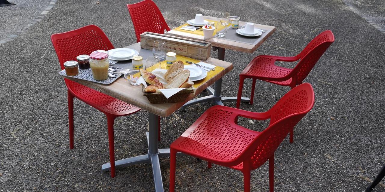 Le Mimosa Bed & Breakfast Saint-Saturnin-de-Lucian Luaran gambar
