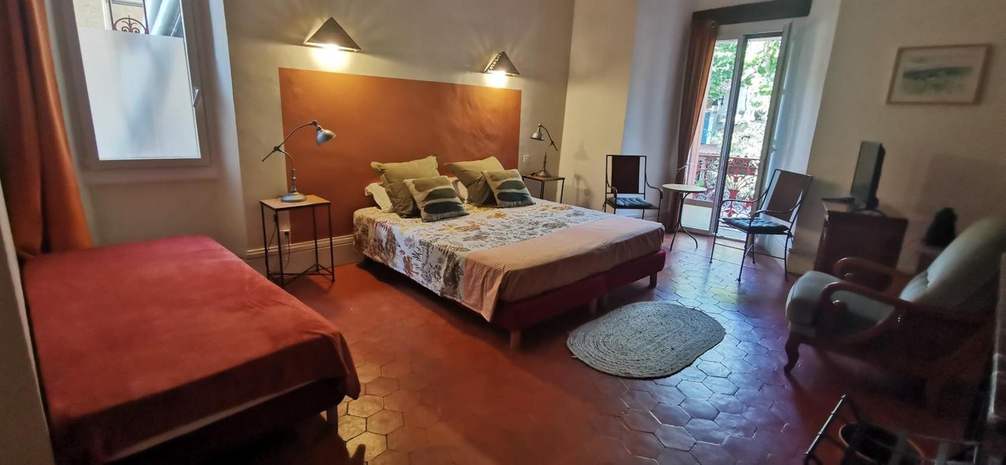 Le Mimosa Bed & Breakfast Saint-Saturnin-de-Lucian Luaran gambar